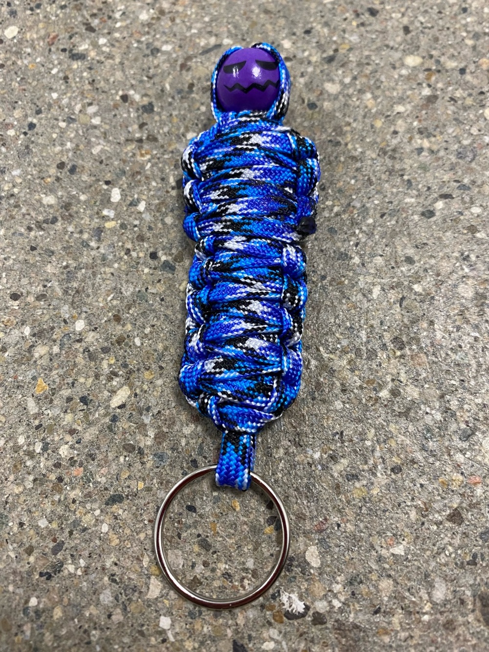 Handmade Mummy Keychain - Picture 2 of 6